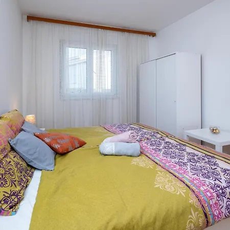 4 Bedroom In * Póla